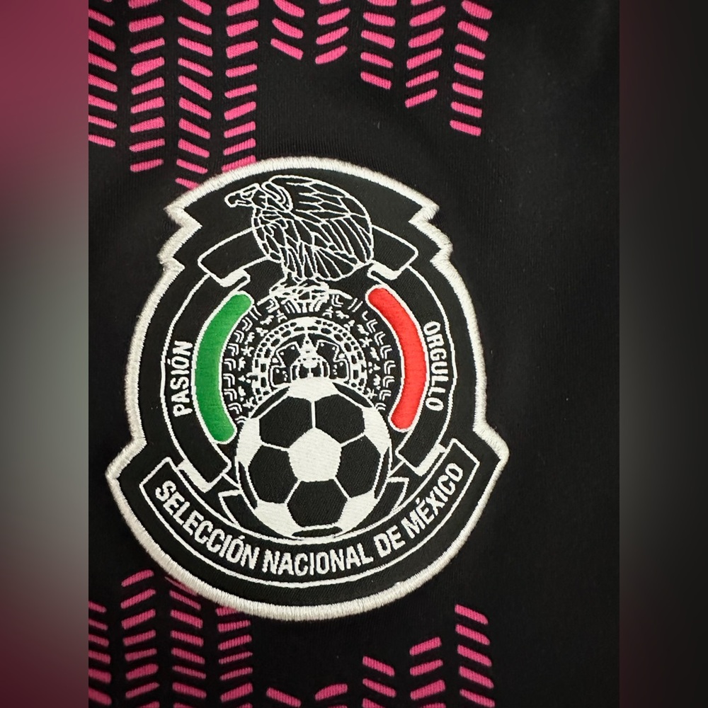 Adidas Mexico National Team Black Pink Aeroready Soccer Football Jersey Small - Picture 7 of 9